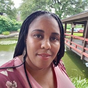 Meet your Posher, Shirley